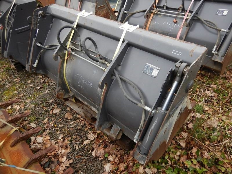 Volvo Klappschaufel für L25 F P - Ember untuk Peralatan konstruksi: gambar 4 Volvo Klappschaufel für L25 F P - Ember untuk Peralatan konstruksi: gambar 4
