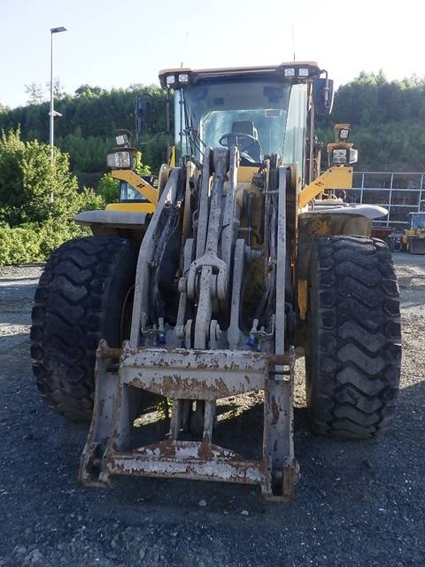 Volvo L 120 H  - Wheel loader: gambar 2 Volvo L 120 H  - Wheel loader: gambar 2