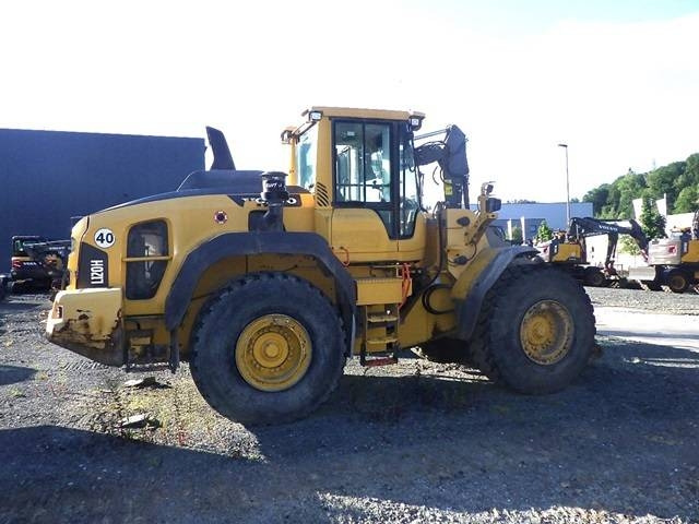 Volvo L 120 H  - Wheel loader: gambar 3 Volvo L 120 H  - Wheel loader: gambar 3