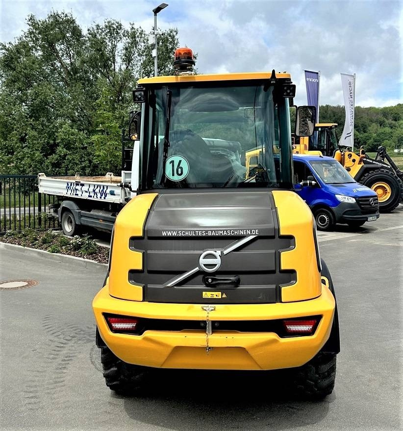 Volvo L 25 Electric - Wheel loader: gambar 4 Volvo L 25 Electric - Wheel loader: gambar 4