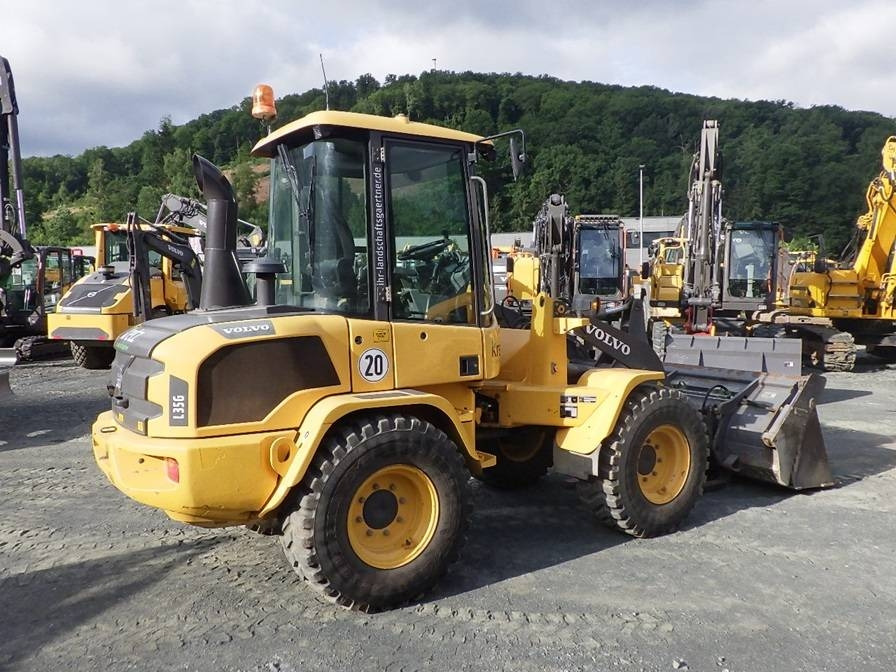 Volvo L 35 G - Wheel loader: gambar 3 Volvo L 35 G - Wheel loader: gambar 3