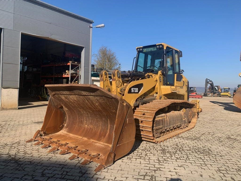 CAT 973 D - Crawler loader: gambar 1 CAT 973 D - Crawler loader: gambar 1