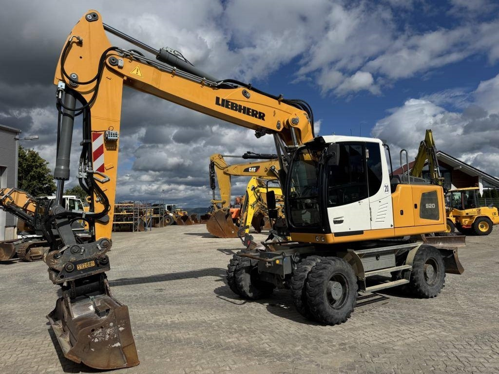 Liebherr A 920 Litronic - Ekskavator roda: gambar 3 Liebherr A 920 Litronic - Ekskavator roda: gambar 3