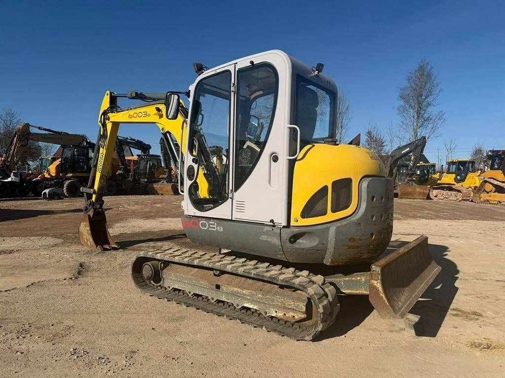 Wacker Neuson 6003 - Ekskavator mini: gambar 3 Wacker Neuson 6003 - Ekskavator mini: gambar 3