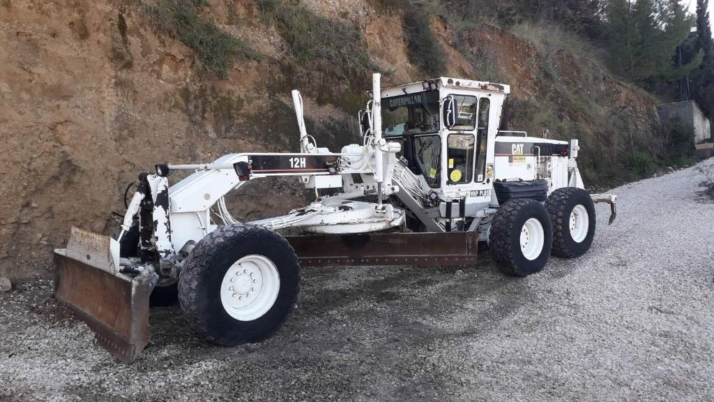 CAT 12 H VHP Plus - Grader: gambar 2 CAT 12 H VHP Plus - Grader: gambar 2