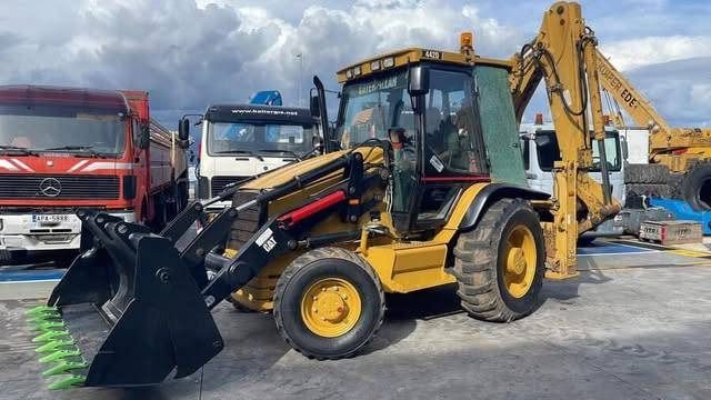 Backhoe loader CAT 442 D: gambar 8 Backhoe loader CAT 442 D: gambar 8