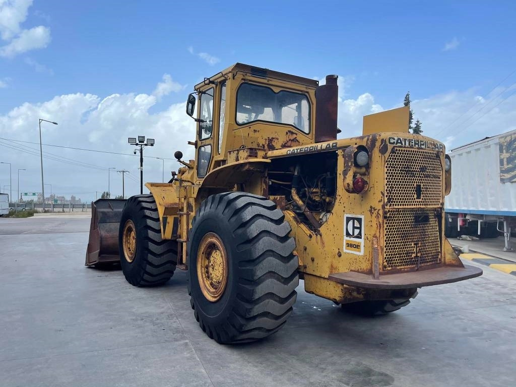 Wheel loader CAT 980 B: gambar 9 Wheel loader CAT 980 B: gambar 9