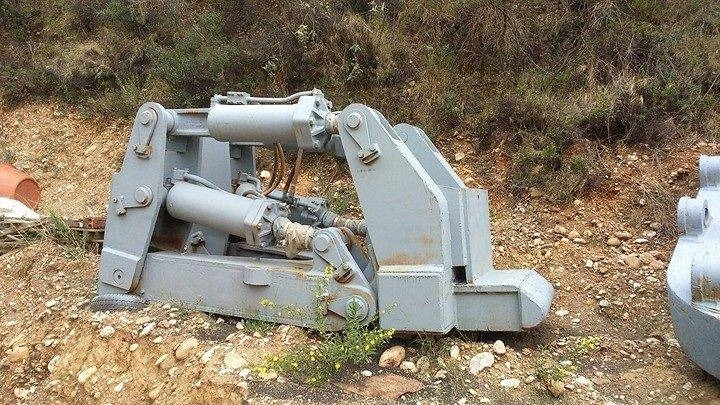 CAT SS RIPPER D9H - Gunting pembongkaran: gambar 1 CAT SS RIPPER D9H - Gunting pembongkaran: gambar 1