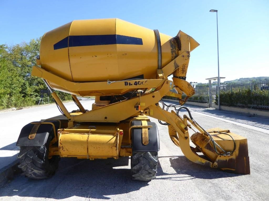 Fiori DB 400 S - Truk pengaduk beton: gambar 4 Fiori DB 400 S - Truk pengaduk beton: gambar 4