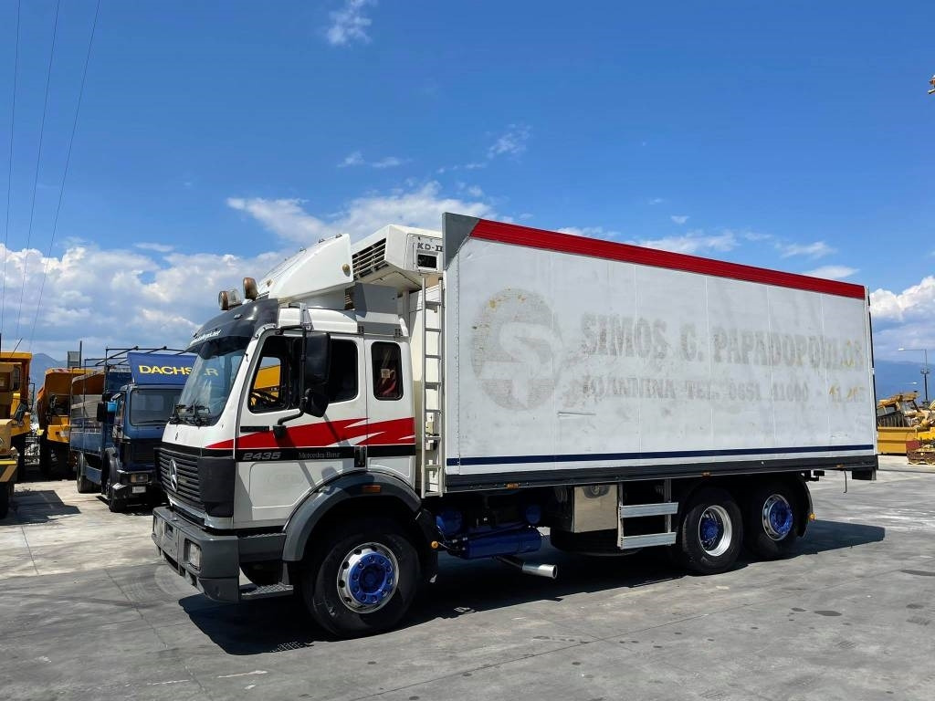 Mercedes-Benz 2435L - Truk berpendingin: gambar 2 Mercedes-Benz 2435L - Truk berpendingin: gambar 2