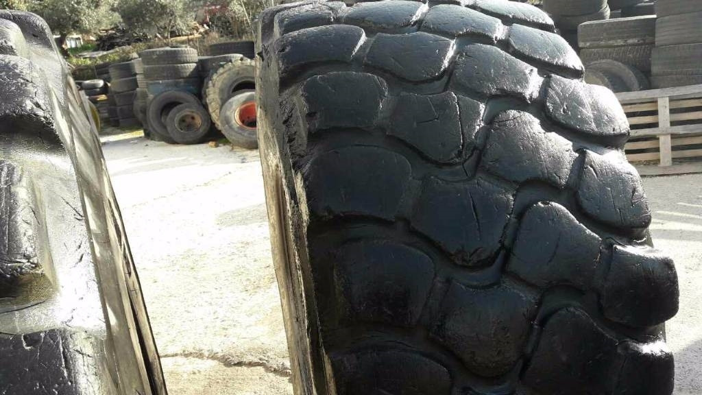 Ban Michelin 29,5R25 X-SUPER TERRAIN /AD: gambar 14