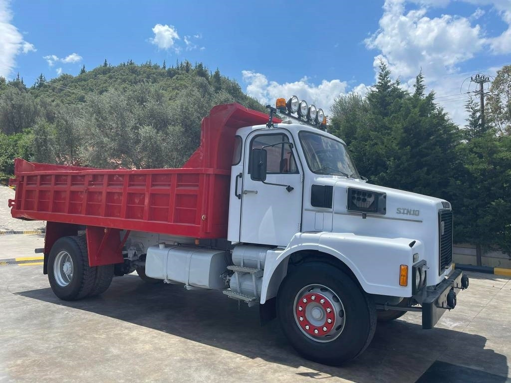 Truk jungkit Volvo N10 ST: gambar 6