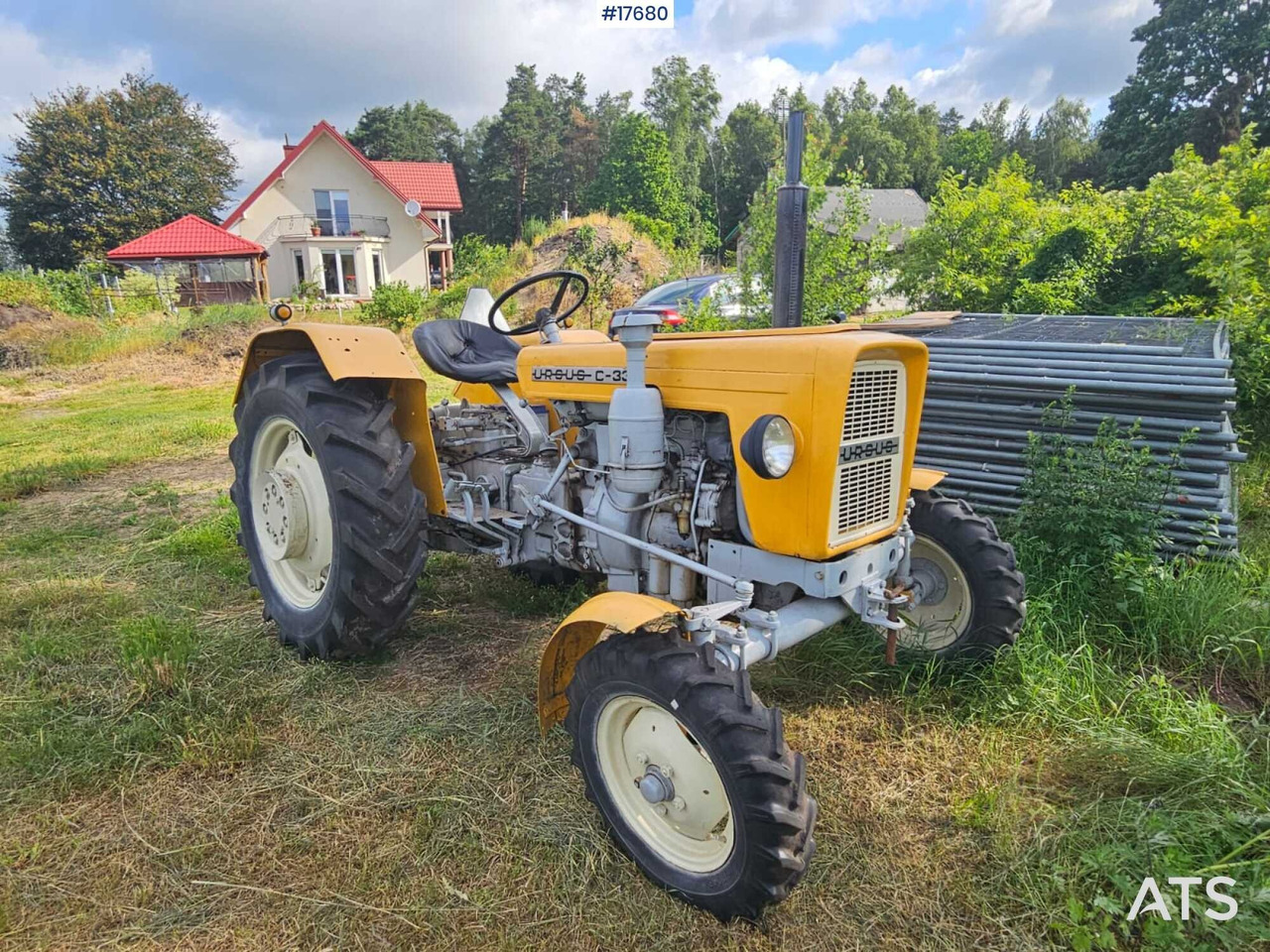 1972 Ursus C 330 - Traktor: gambar 1 1972 Ursus C 330 - Traktor: gambar 1