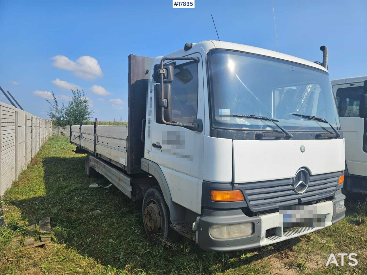 2003 Mercedes Atego 918 - Truk flatbed: gambar 2 2003 Mercedes Atego 918 - Truk flatbed: gambar 2