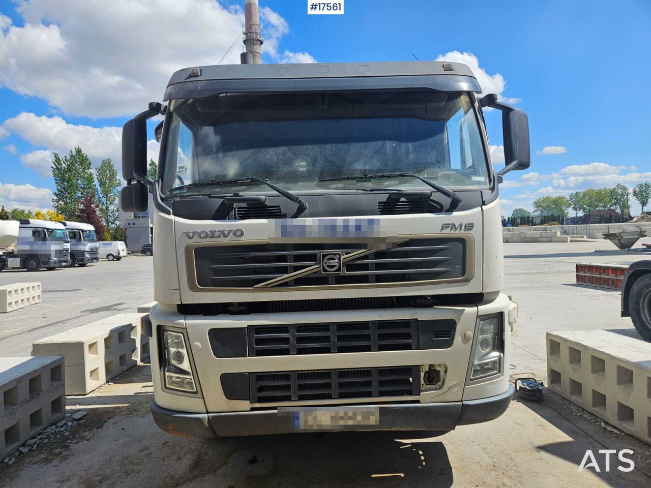 2005 Volvo FM 340 - Truk pengaduk beton: gambar 4 2005 Volvo FM 340 - Truk pengaduk beton: gambar 4