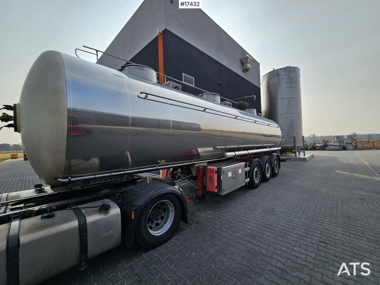 2006 Magyar SR34 food tanker - Semi-trailer tangki: gambar 2 2006 Magyar SR34 food tanker - Semi-trailer tangki: gambar 2