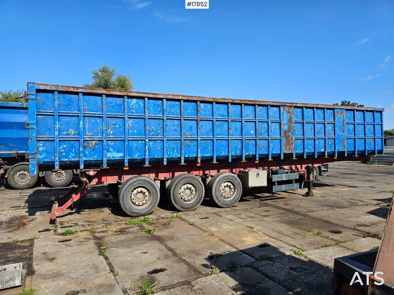 2009 Naczepa ciężarowa wywrotka Invepe SR 8 - Semi-trailer jungkit: gambar 4 2009 Naczepa ciężarowa wywrotka Invepe SR 8 - Semi-trailer jungkit: gambar 4
