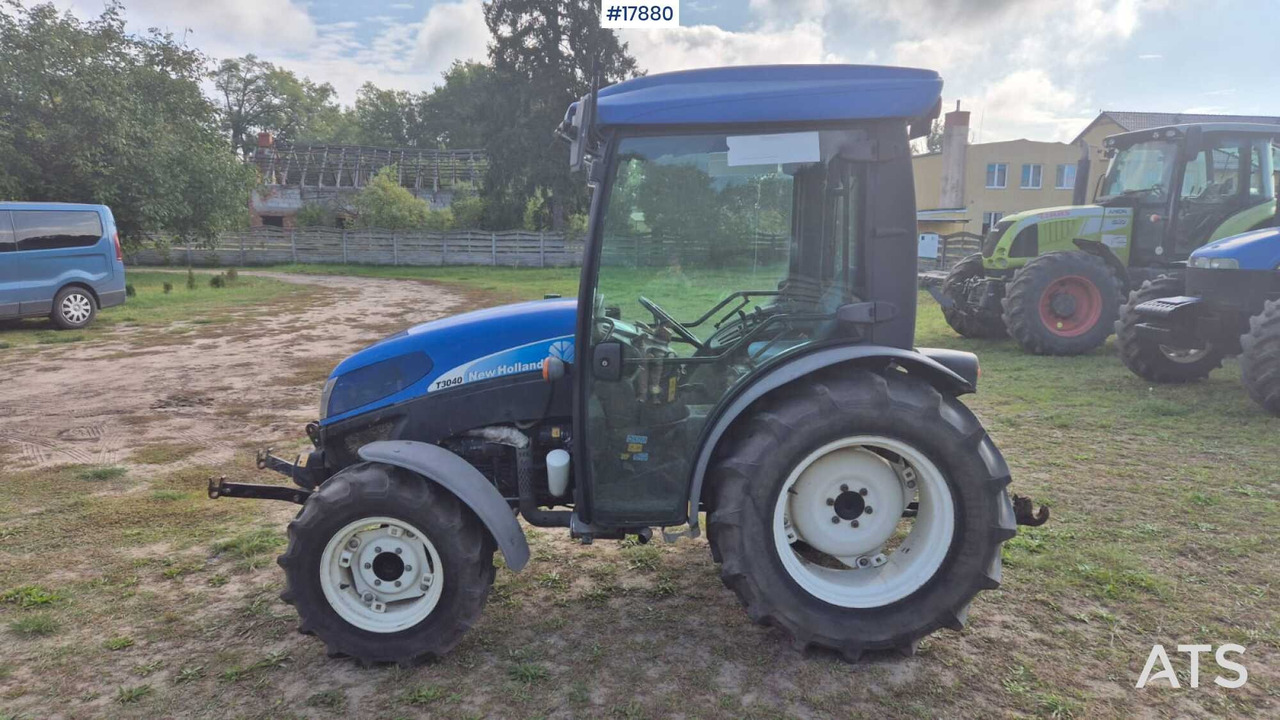 2011 New Holland T 3040 - Traktor kompak: gambar 5 2011 New Holland T 3040 - Traktor kompak: gambar 5