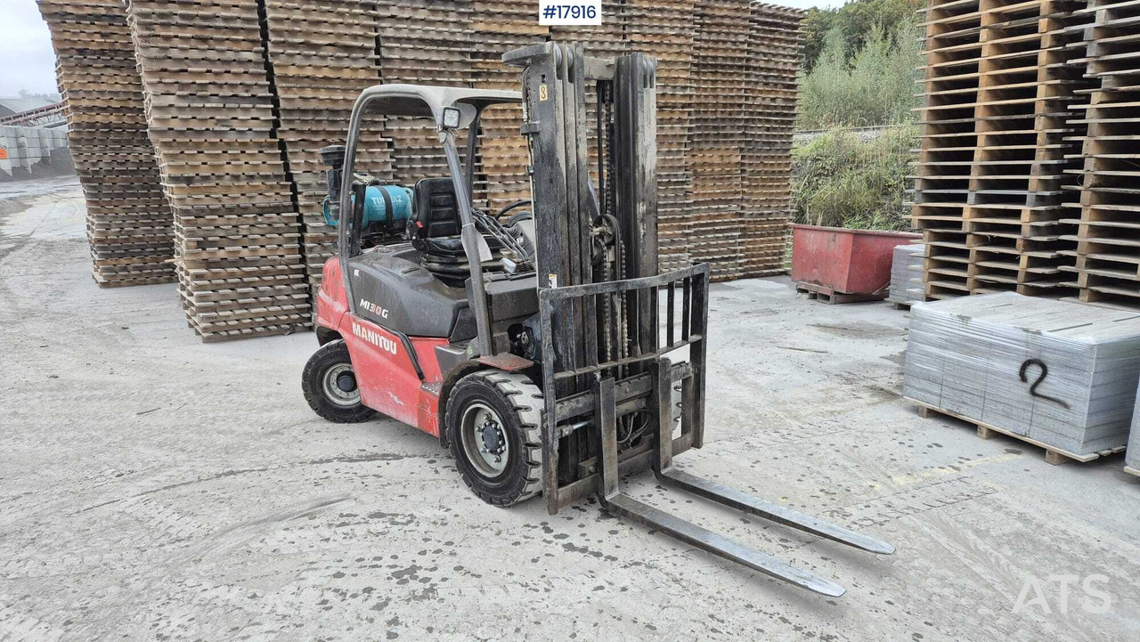 2015 Manitou MI 30 G - Forklift LPG: gambar 3 2015 Manitou MI 30 G - Forklift LPG: gambar 3