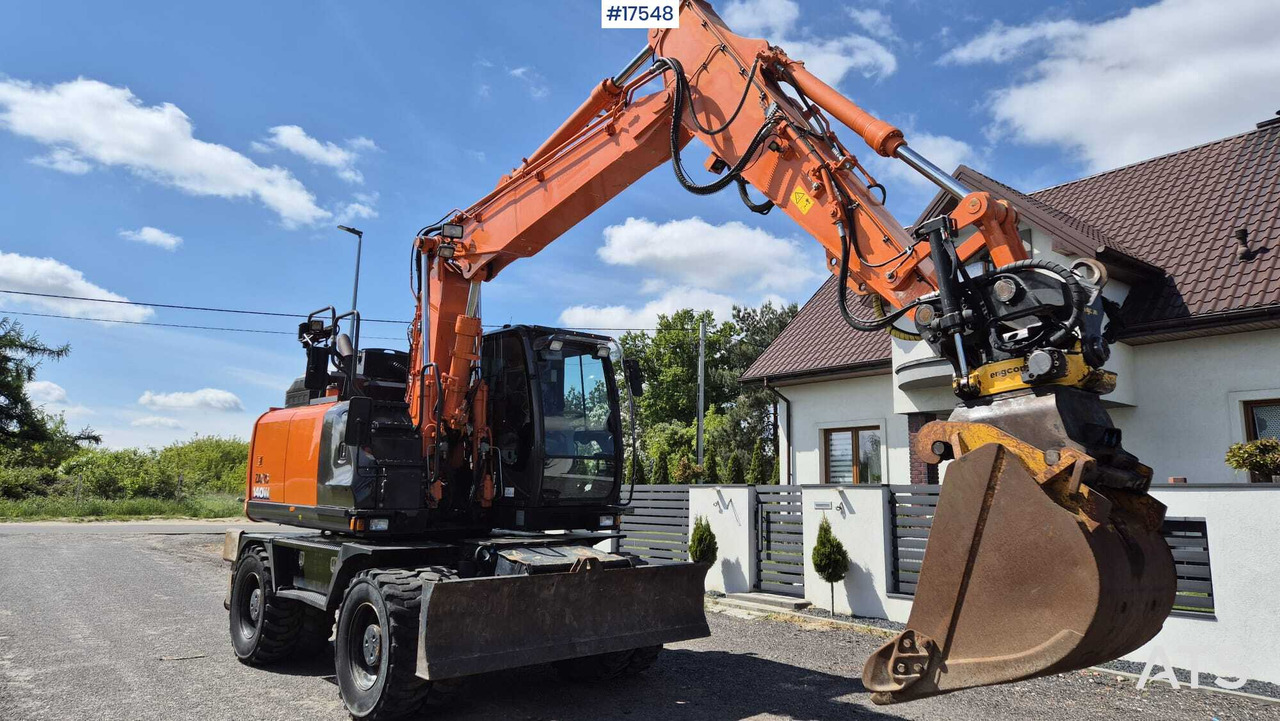 HITACHI ZX140W-6 Wheel Excavator (2019) - Ekskavator roda: gambar 4 HITACHI ZX140W-6 Wheel Excavator (2019) - Ekskavator roda: gambar 4