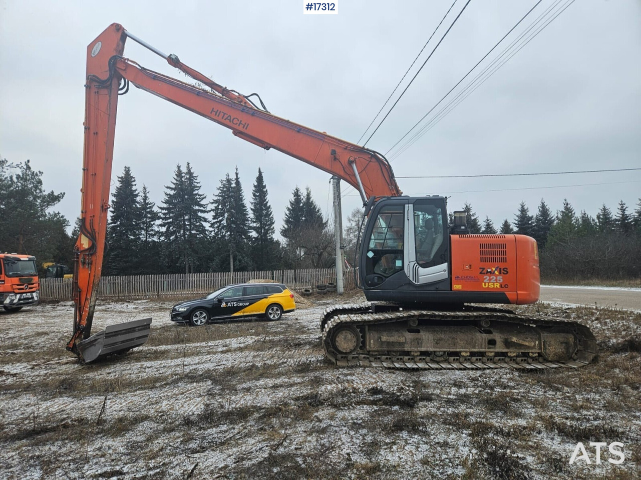 HITACHI ZX225 USRLC Crawler Excavator LONG 16m (2012) - Ekskavator perayap: gambar 1 HITACHI ZX225 USRLC Crawler Excavator LONG 16m (2012) - Ekskavator perayap: gambar 1