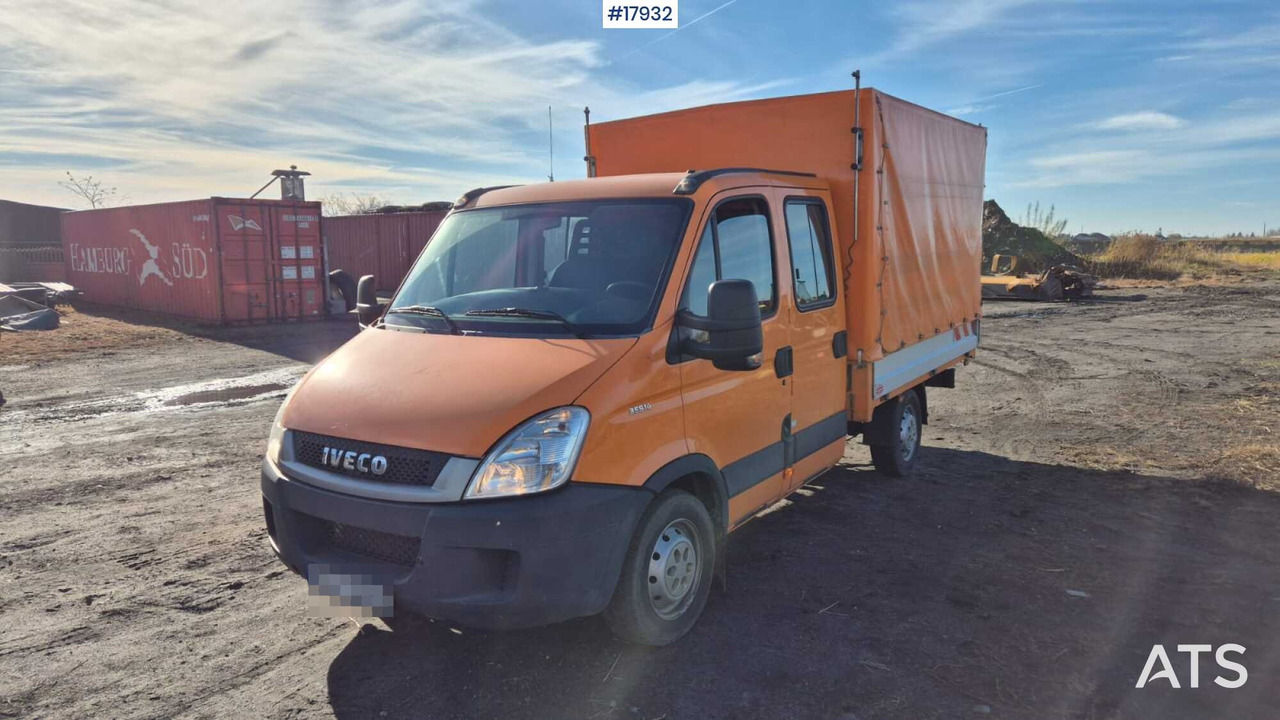IVECO 35S14D double cab with box body (2011) - Van dengan terpal samping, Van kombi: gambar 5 IVECO 35S14D double cab with box body (2011) - Van dengan terpal samping, Van kombi: gambar 5