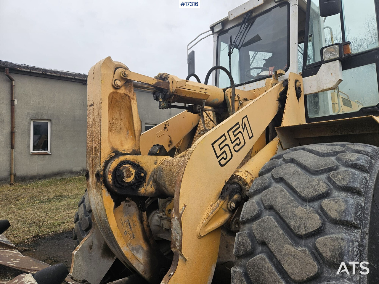 Wheel loader LIEBHERR L551 wheel loader (1995): gambar 8