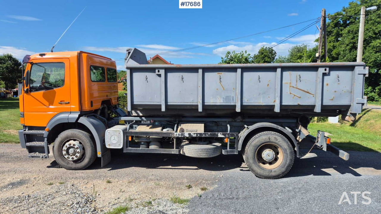 Mercedes-Benz 1828 hooklift (1999) two containers - Hook lift: gambar 4 Mercedes-Benz 1828 hooklift (1999) two containers - Hook lift: gambar 4