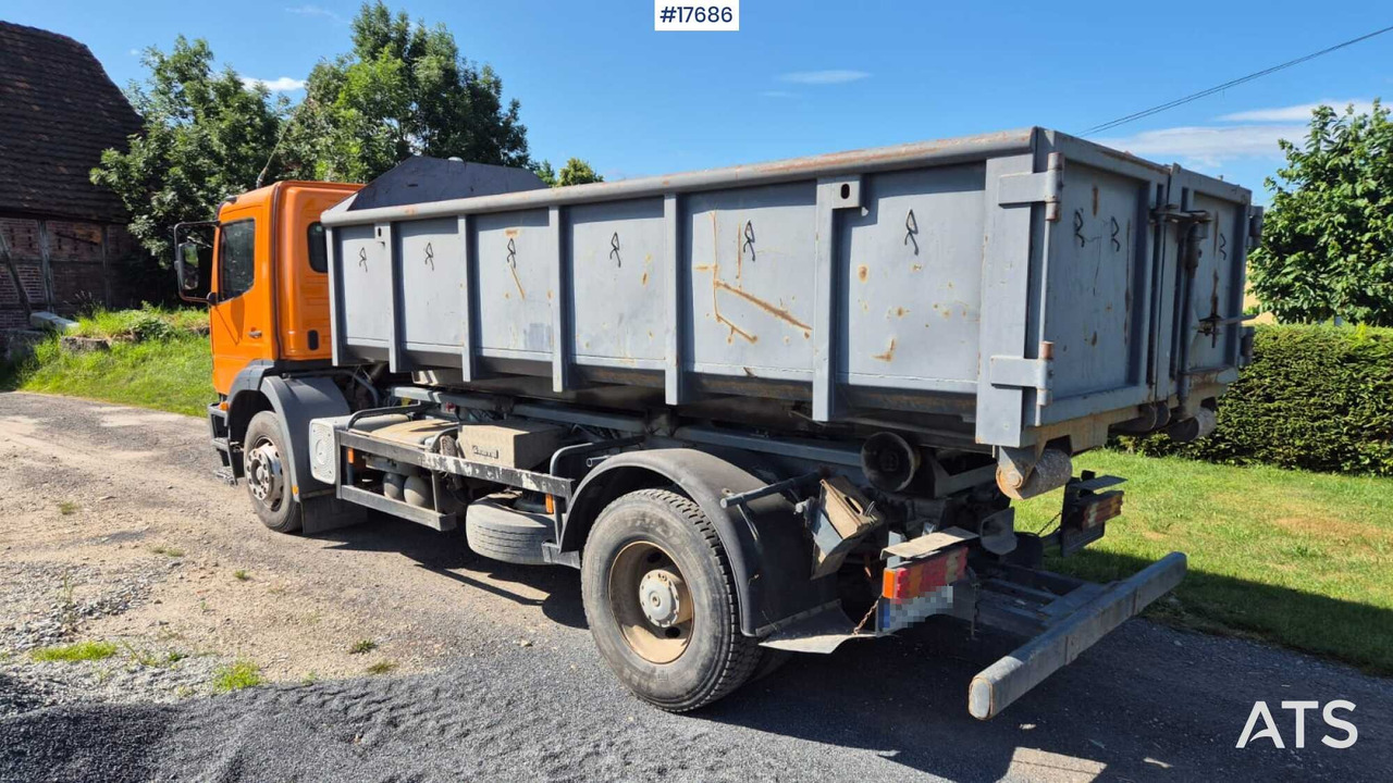Mercedes-Benz 1828 hooklift (1999) two containers - Hook lift: gambar 5 Mercedes-Benz 1828 hooklift (1999) two containers - Hook lift: gambar 5