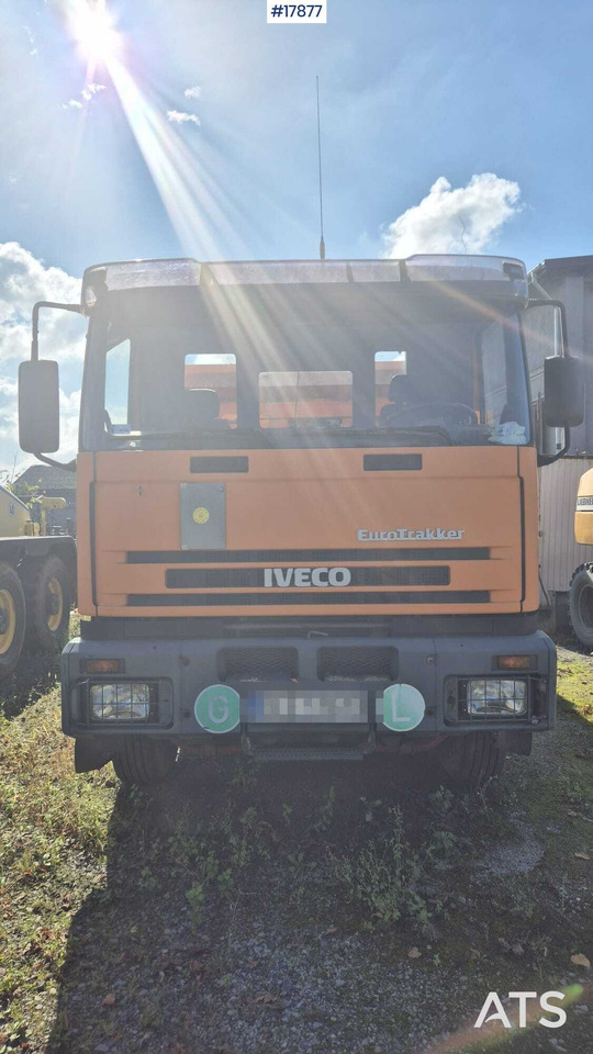 2000 Iveco Trakker 260 EH - Peralatan lainnya: gambar 4 2000 Iveco Trakker 260 EH - Peralatan lainnya: gambar 4