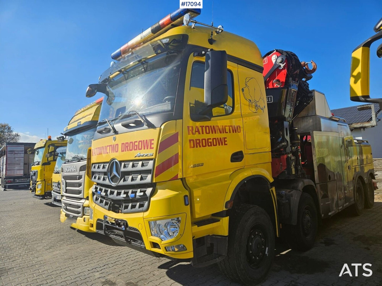 Specjalistyczny pojazd ratunkowy Mercedes Benz Arocs 4853 8x8 (2021) - Mobil derek: gambar 2 Specjalistyczny pojazd ratunkowy Mercedes Benz Arocs 4853 8x8 (2021) - Mobil derek: gambar 2
