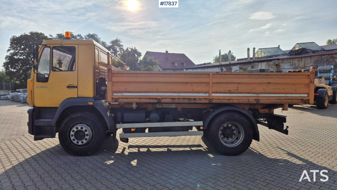 Truk jungkit Tipper MAN 18.225 LC (2003): gambar 6