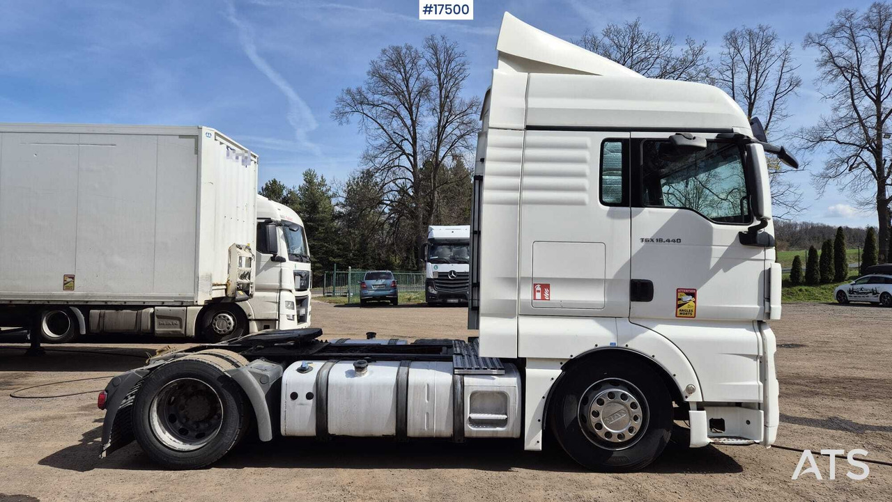 Truck tractor MAN 18.440 (2013) - Tractor head: gambar 5 Truck tractor MAN 18.440 (2013) - Tractor head: gambar 5