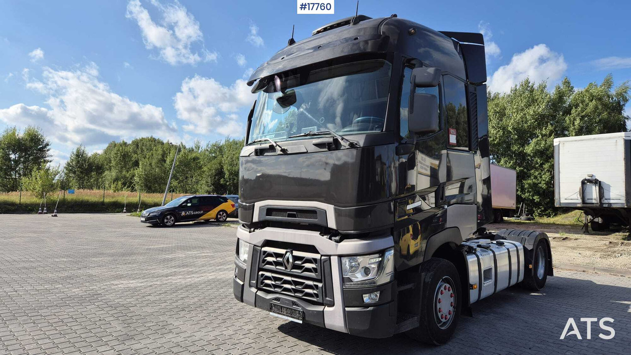 Truck tractor RENAULT T520 (2016) - Tractor head: gambar 1 Truck tractor RENAULT T520 (2016) - Tractor head: gambar 1