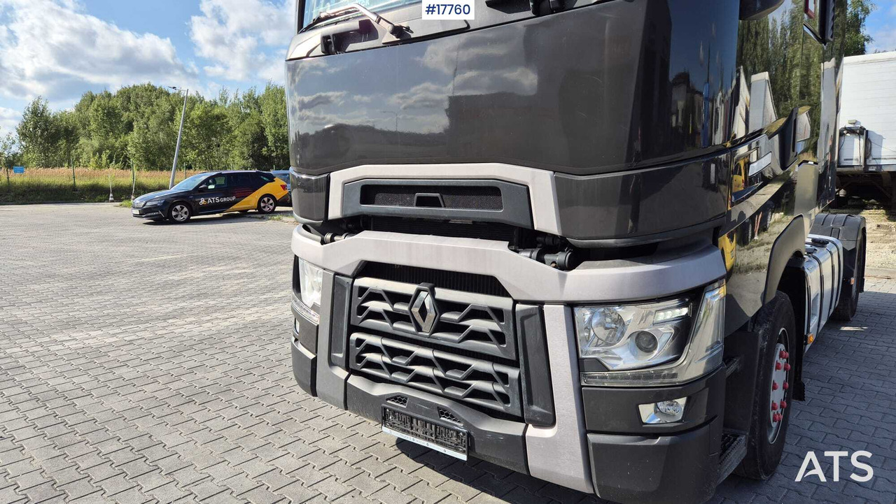 Truck tractor RENAULT T520 (2016) - Tractor head: gambar 3 Truck tractor RENAULT T520 (2016) - Tractor head: gambar 3