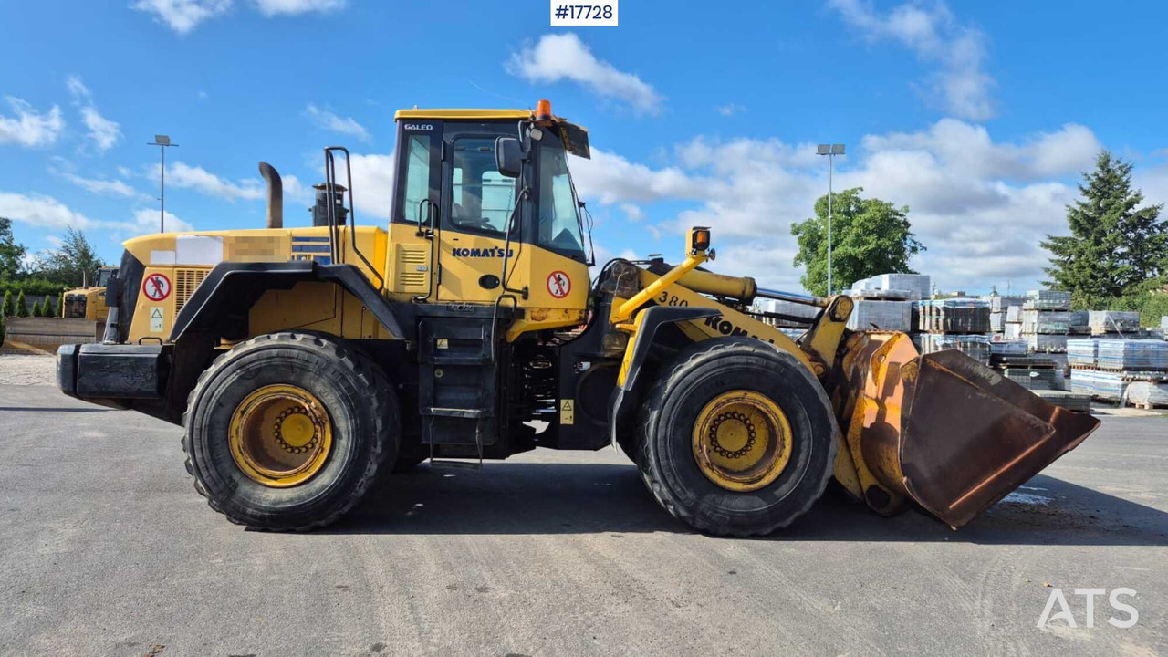 Wheel loader KOMATSU WA380-5H (2004) - Wheel loader: gambar 4 Wheel loader KOMATSU WA380-5H (2004) - Wheel loader: gambar 4