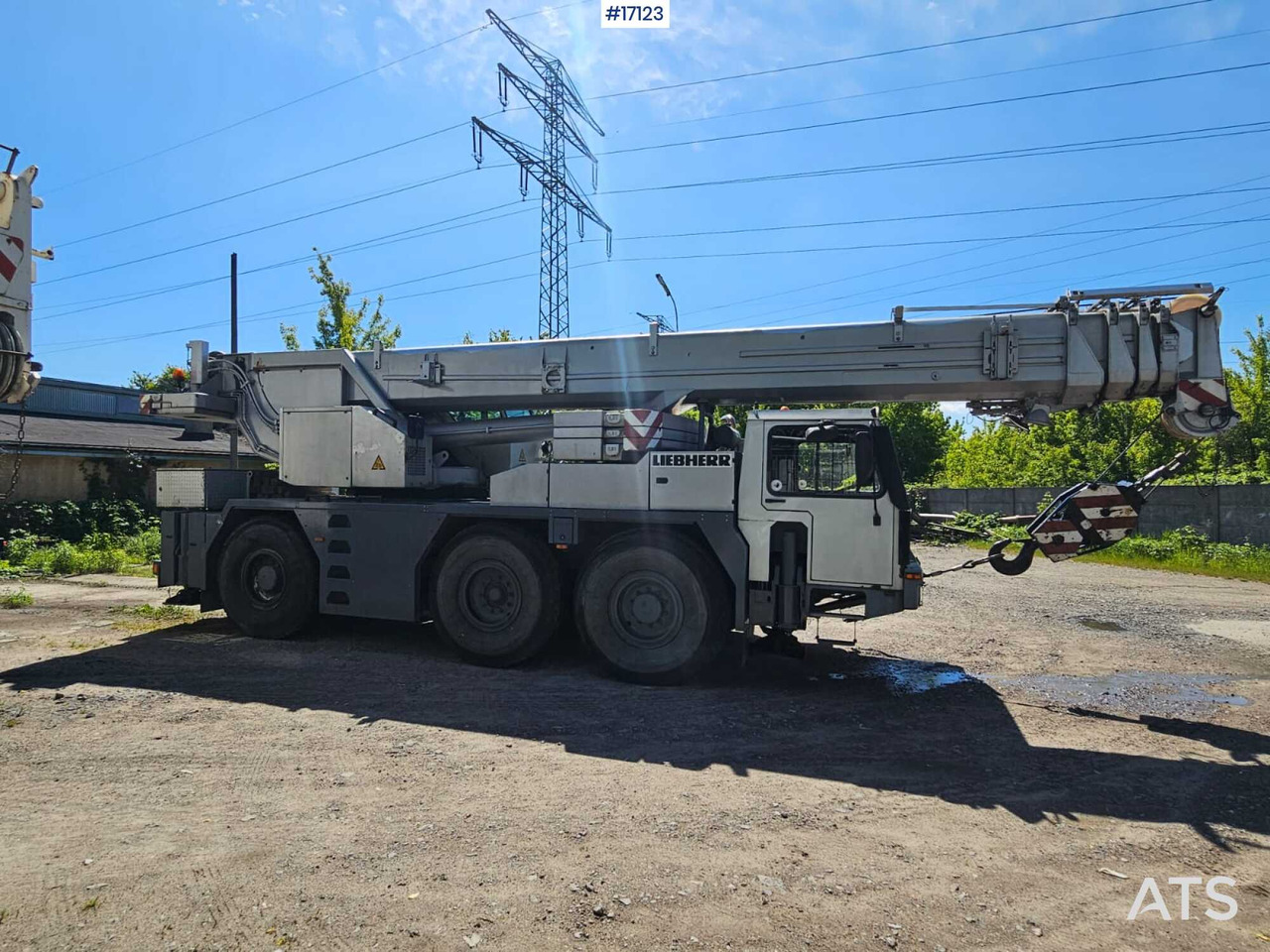 Żuraw samochodowy Liebherr 1050-1 (1995) - Truk derek: gambar 4 Żuraw samochodowy Liebherr 1050-1 (1995) - Truk derek: gambar 4
