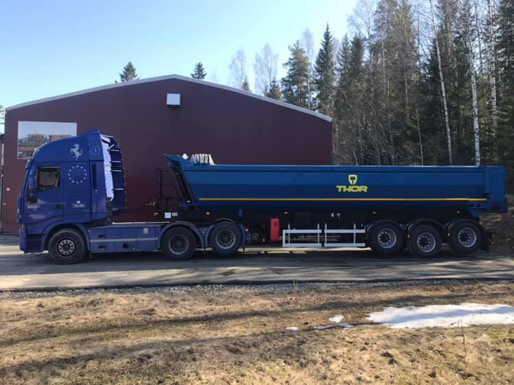 THOR THR-TP-35 - Semi-trailer jungkit: gambar 1 THOR THR-TP-35 - Semi-trailer jungkit: gambar 1
