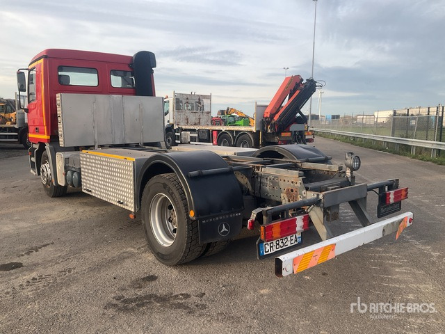1999 Mercedes-Benz Actros 1835 4x2 Cab and Chassis - Truk sasis: gambar 3 1999 Mercedes-Benz Actros 1835 4x2 Cab and Chassis - Truk sasis: gambar 3