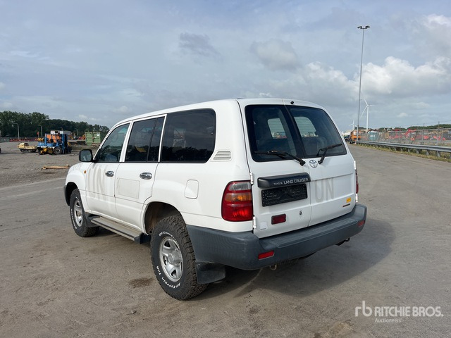 1999 Toyota Land Cruiser HZJ105L-GCMRS SUV - Mobil SUV: gambar 1 1999 Toyota Land Cruiser HZJ105L-GCMRS SUV - Mobil SUV: gambar 1