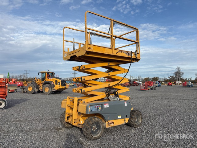 2008 Haulotte COMPACT 12DX 4x4 Diesel Scissor Lift - Scissor lifts: gambar 1 2008 Haulotte COMPACT 12DX 4x4 Diesel Scissor Lift - Scissor lifts: gambar 1