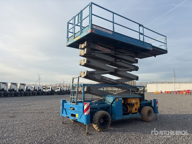2008 Holland Lift COMBISTAR B-195DL25-4WD/P/N 4x4 Diesel Scissor Lift - Scissor lifts: gambar 1 2008 Holland Lift COMBISTAR B-195DL25-4WD/P/N 4x4 Diesel Scissor Lift - Scissor lifts: gambar 1