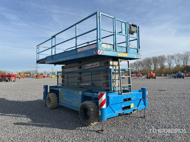 2008 Holland Lift COMBISTAR B-195DL25-4WD/P/N 4x4 Diesel Scissor Lift - Scissor lifts: gambar 4 2008 Holland Lift COMBISTAR B-195DL25-4WD/P/N 4x4 Diesel Scissor Lift - Scissor lifts: gambar 4