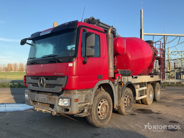 2010 Mercedes-Benz Actros 3341 8x4 Twin-Steer Mixer Truck - Truk pompa mixer: gambar 1 2010 Mercedes-Benz Actros 3341 8x4 Twin-Steer Mixer Truck - Truk pompa mixer: gambar 1