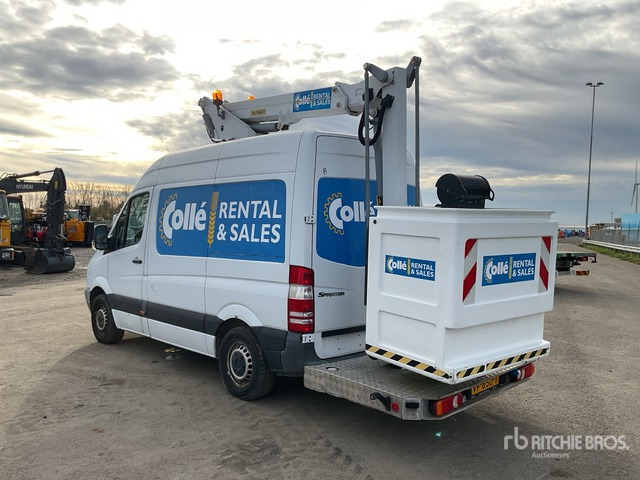 2013 Mercedes-Benz 2013 Danilift P130V Articulated ... Boom Truck - Platform udara yang dipasang di truk: gambar 3 2013 Mercedes-Benz 2013 Danilift P130V Articulated ... Boom Truck - Platform udara yang dipasang di truk: gambar 3