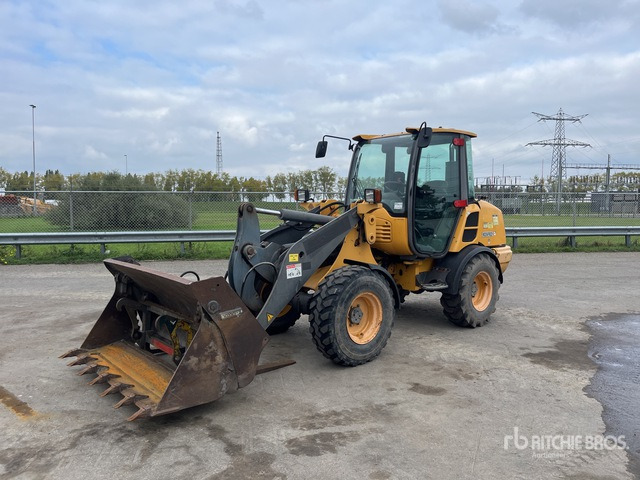 2013 Volvo L25F-Z Telescopic Boom Lift - Wheel loader: gambar 2 2013 Volvo L25F-Z Telescopic Boom Lift - Wheel loader: gambar 2