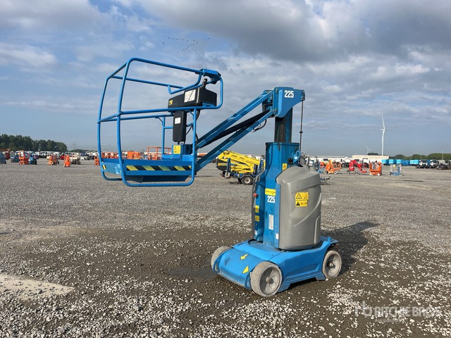 2014 Genie GR26J Vertical Mast Lift - Lift tiang vertikal: gambar 1 2014 Genie GR26J Vertical Mast Lift - Lift tiang vertikal: gambar 1