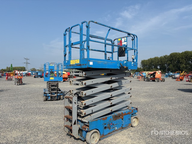 2015 Genie GS-4047 Electric Scissor Lift - Scissor lifts: gambar 1 2015 Genie GS-4047 Electric Scissor Lift - Scissor lifts: gambar 1