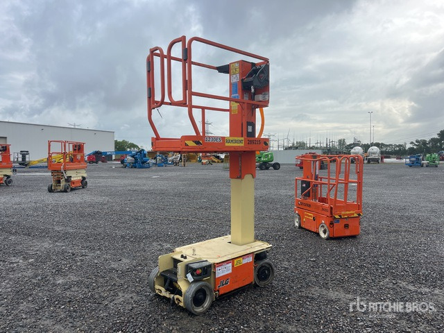 2015 JLG 1230ES Vertical Mast Lift - Lift tiang vertikal: gambar 3 2015 JLG 1230ES Vertical Mast Lift - Lift tiang vertikal: gambar 3
