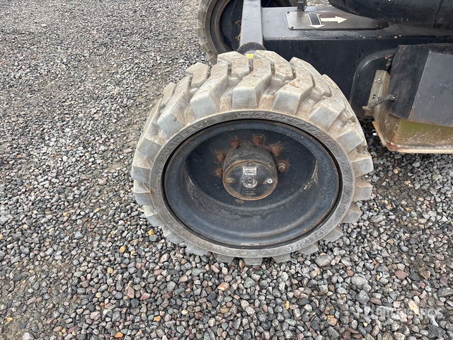 2016 Nifty-Lift HR17 4WD Hybrid Articulating Boom Lift - Boom artikulasi: gambar 5 2016 Nifty-Lift HR17 4WD Hybrid Articulating Boom Lift - Boom artikulasi: gambar 5